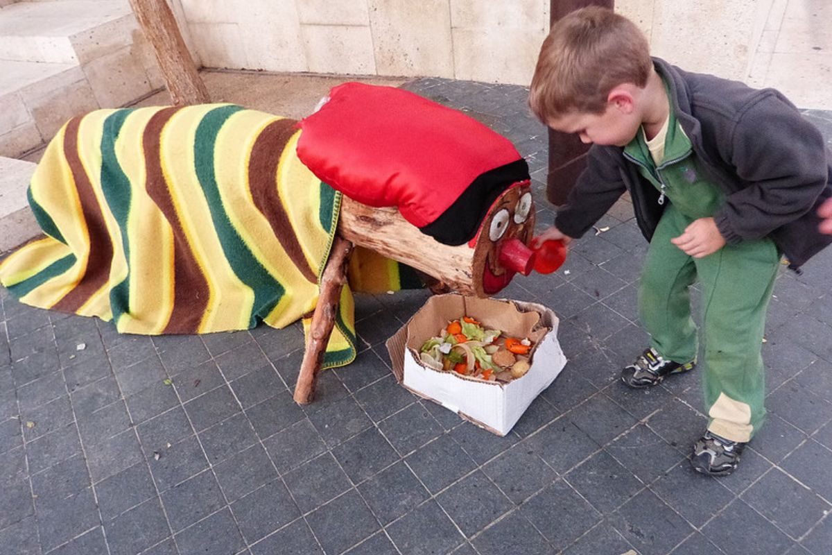 Spain: The Caga Tió