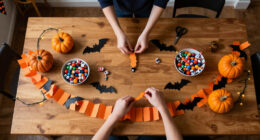 How to Choose Halloween-Themed Party Decorations